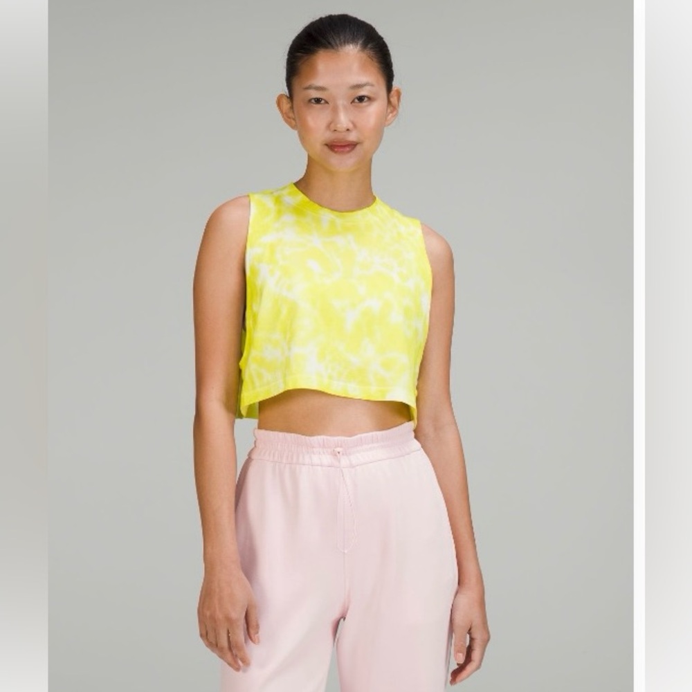 🍋 Lululemon All Yours Crop Tank – Tie Dye 💛✨
❌ NO LONGER IN PRODUCTION ❌